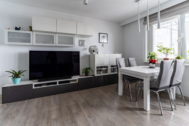 Mieszkanie 4-pokojowe Łódź Radogoszcz, Pstrągowa. Zdjęcie 1