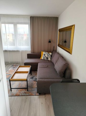 Mieszkanie 1-pokojowe Gniezno, ul. Budowlanych. Zdjęcie 1