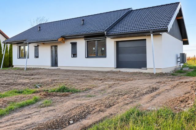 dom wolnostojący, 4 pokoje Dobrcz. Zdjęcie 4