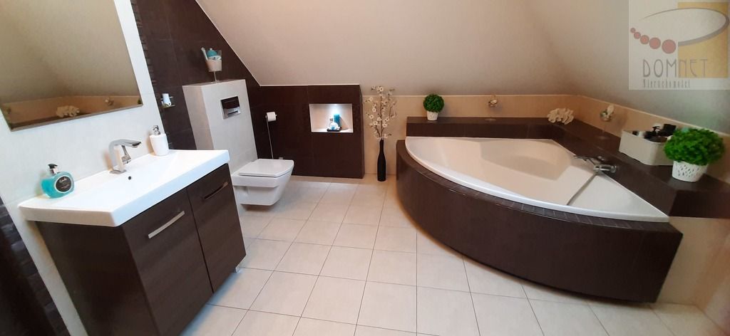 dom wolnostojący, 5 pokoi Brwinów. Zdjęcie 19