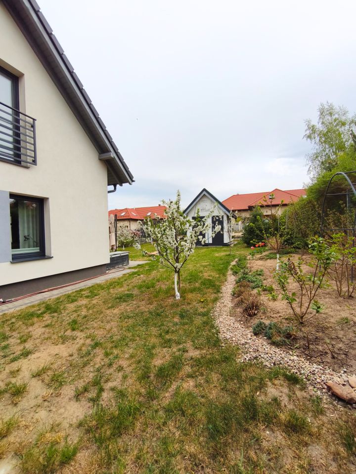 bliźniak, 3 pokoje Przyjaźń, ul. Przytulna. Zdjęcie 18