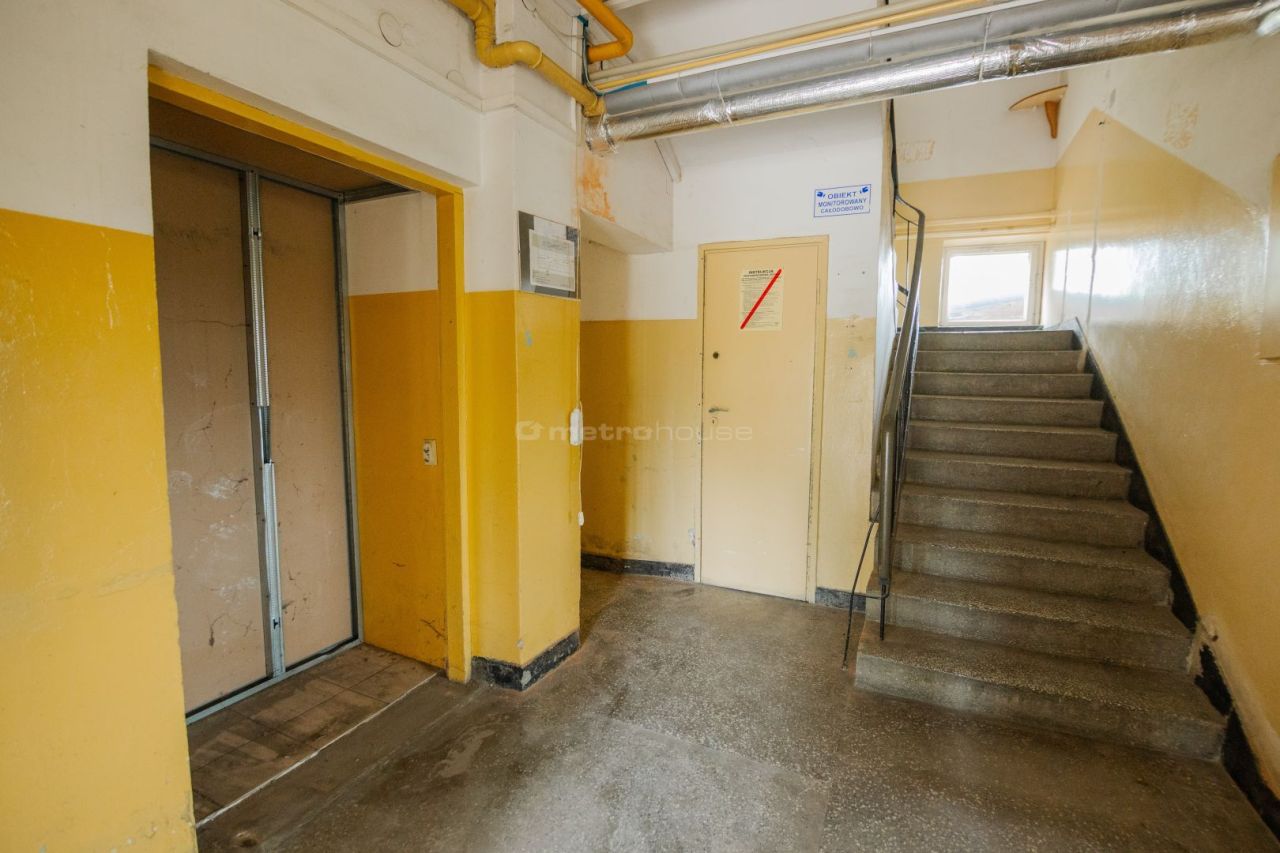 Hala/magazyn Siennica, ul. gen. Władysława Sikorskiego. Zdjęcie 9