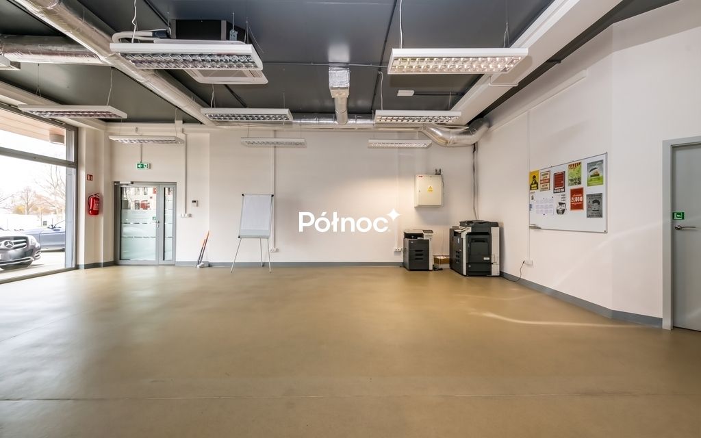 Biuro Białystok Fasty, szosa Ełcka. Zdjęcie 2