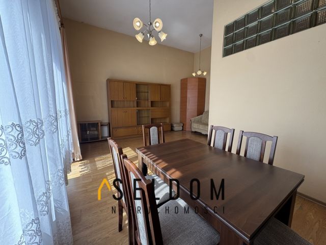 Mieszkanie 2-pokojowe Brzeg, pl. Zamkowy. Zdjęcie 4