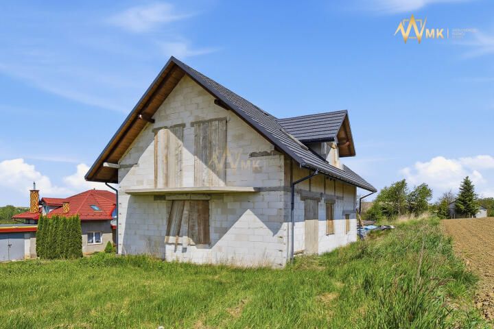 dom wolnostojący, 6 pokoi Łopuszka Mała. Zdjęcie 8