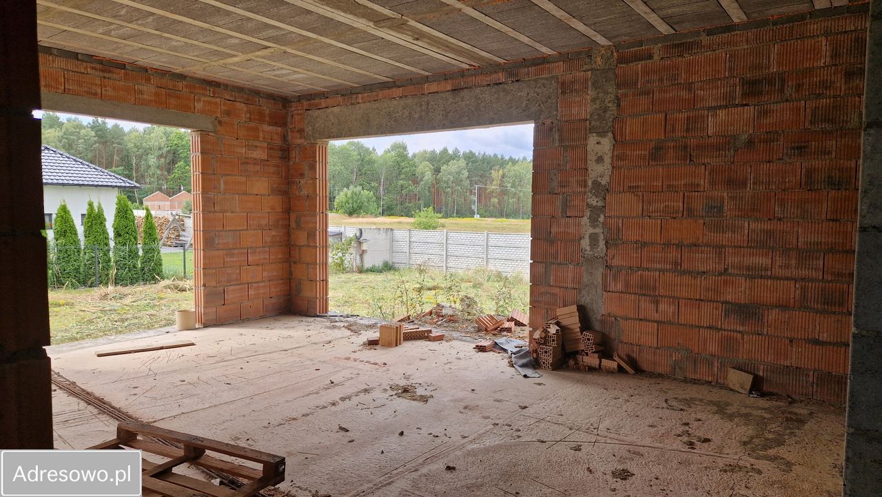 dom wolnostojący, 4 pokoje Kuźniki. Zdjęcie 12