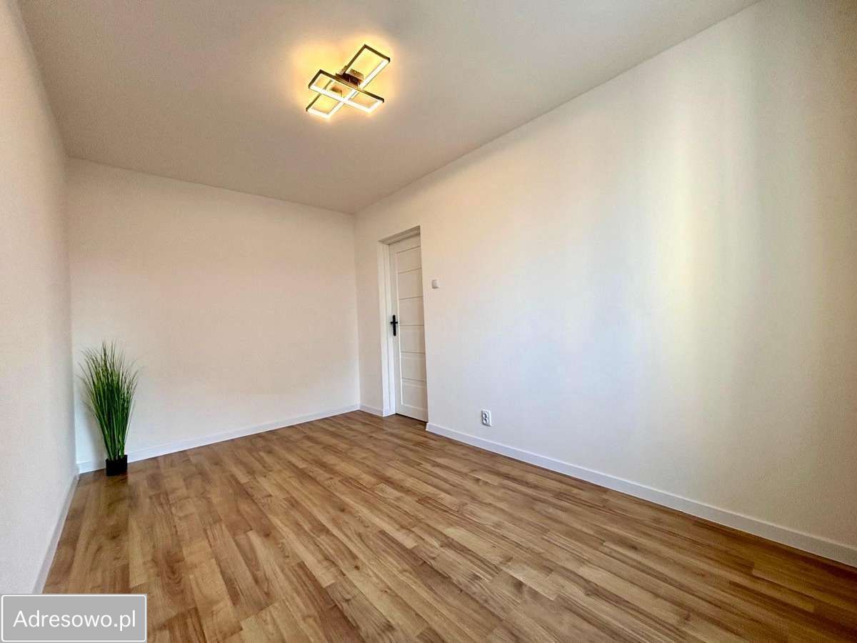 Mieszkanie 2-pokojowe Częstochowa Tysiąclecie, ul. Żołnierzy Niezłomnych. Zdjęcie 4