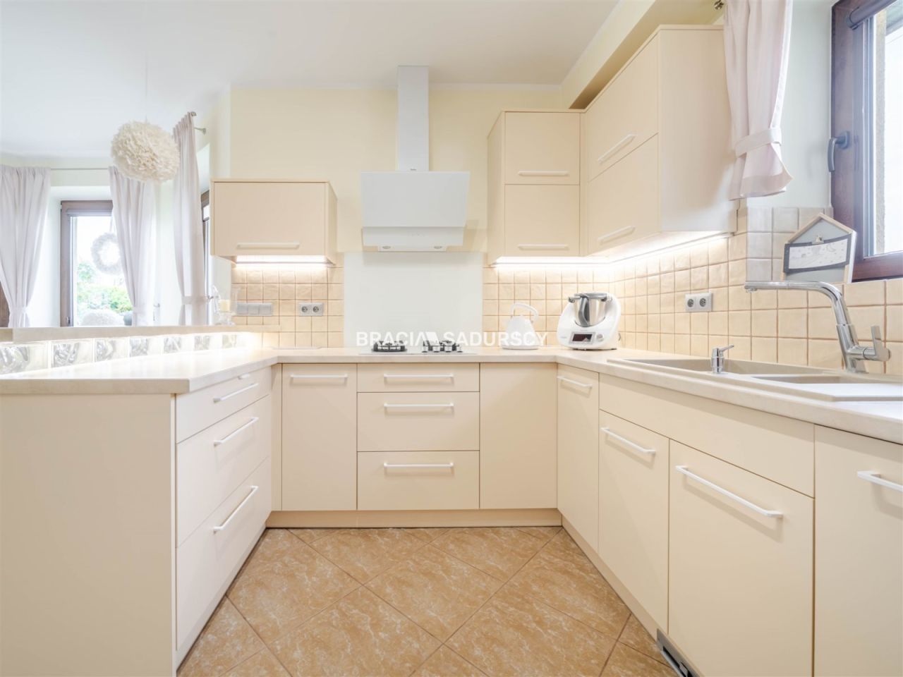 dom wolnostojący, 6 pokoi Sułków. Zdjęcie 9