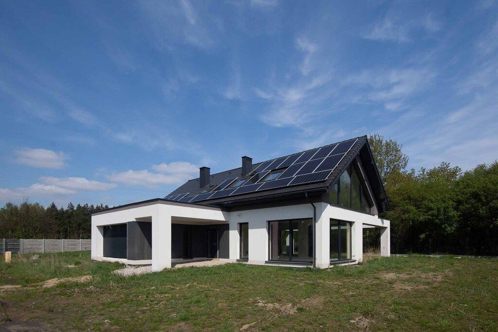 dom wolnostojący, 5 pokoi Łódź