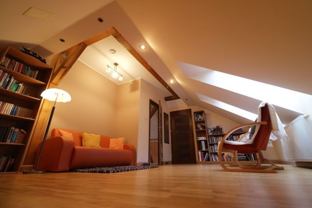 dom wolnostojący, 5 pokoi Wierzyce, os. pod Sosnami. Zdjęcie 7