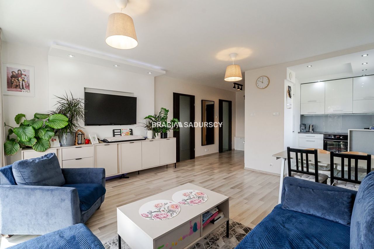 Mieszkanie 2-pokojowe Kraków Czyżyny, al. Jana Pawła II. Zdjęcie 2