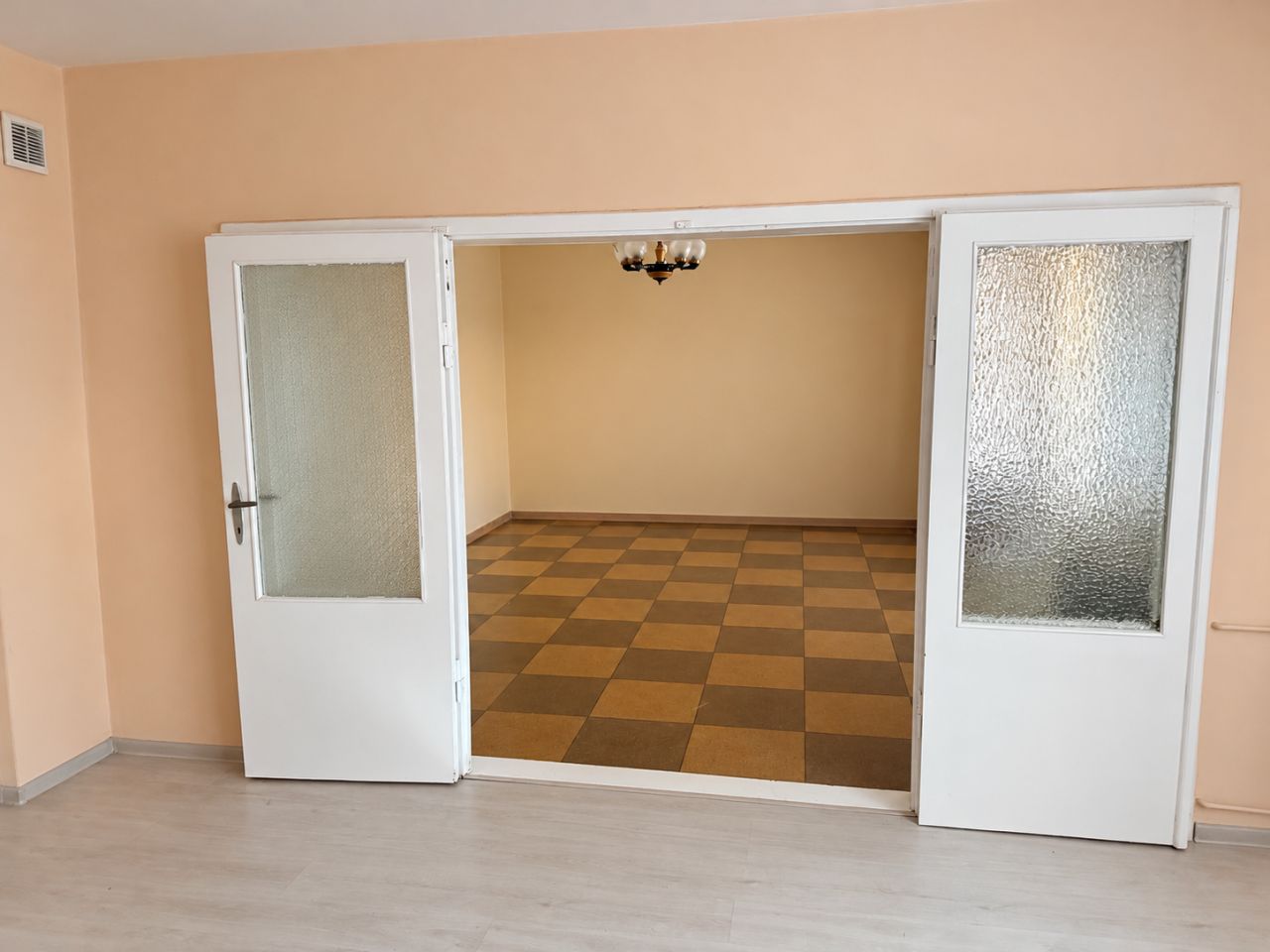 dom wolnostojący, 4 pokoje Leśniaki. Zdjęcie 9