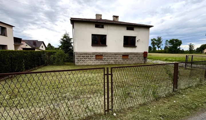 dom wolnostojący, 3 pokoje Chybie, ul. Sportowa