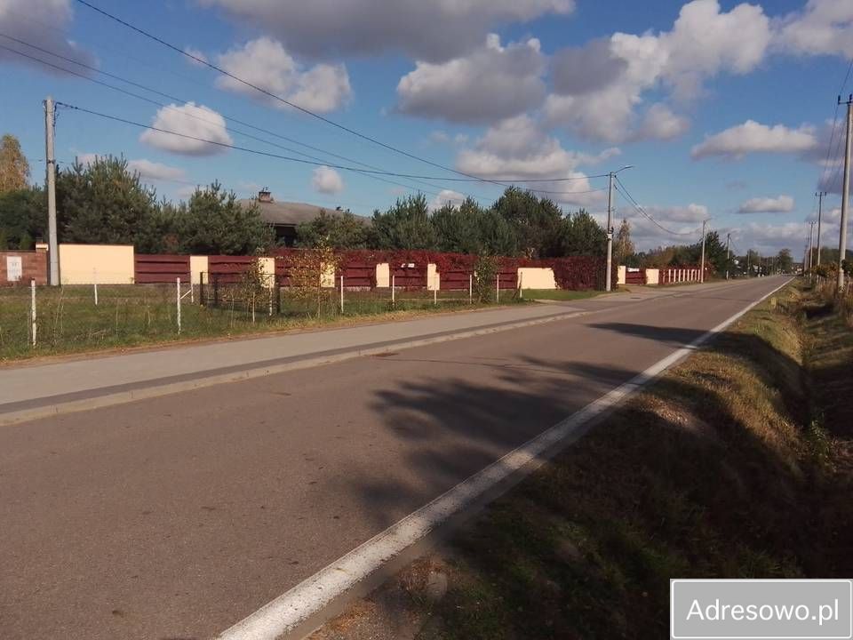 dom wolnostojący Dąbrówka, ul. Kościelna. Zdjęcie 5