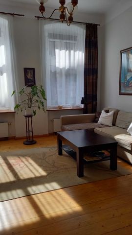Mieszkanie 4-pokojowe Gliwice Śródmieście, ul. ks. Herberta Hlubka. Zdjęcie 1