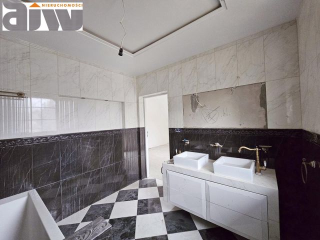 dom wolnostojący, 9 pokoi Hornówek. Zdjęcie 12