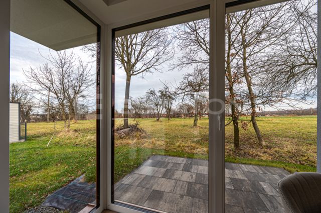 bliźniak, 4 pokoje Malawa. Zdjęcie 12