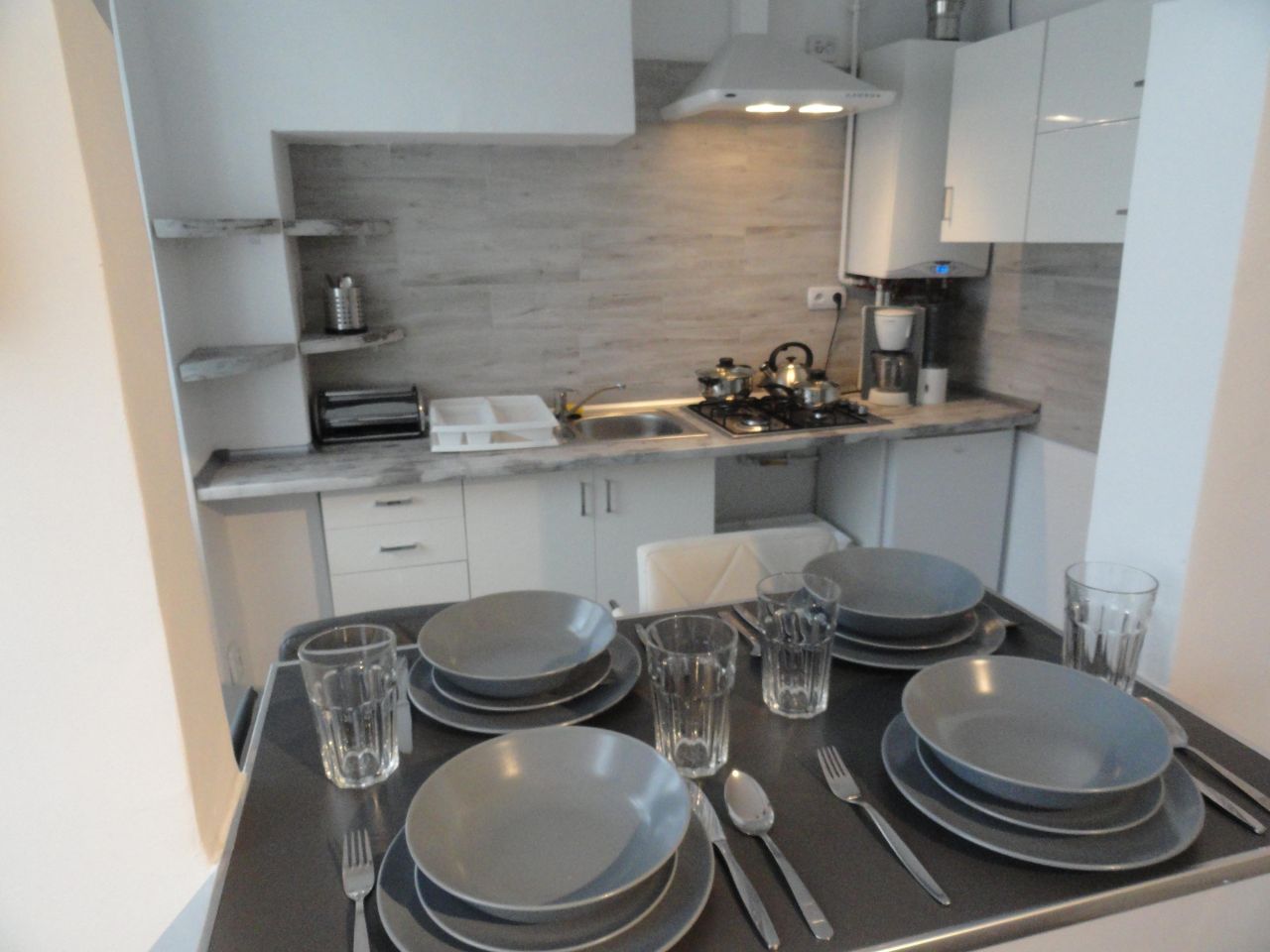 Mieszkanie 1-pokojowe Jelenia Góra Centrum, ul. 1 Maja. Zdjęcie 3