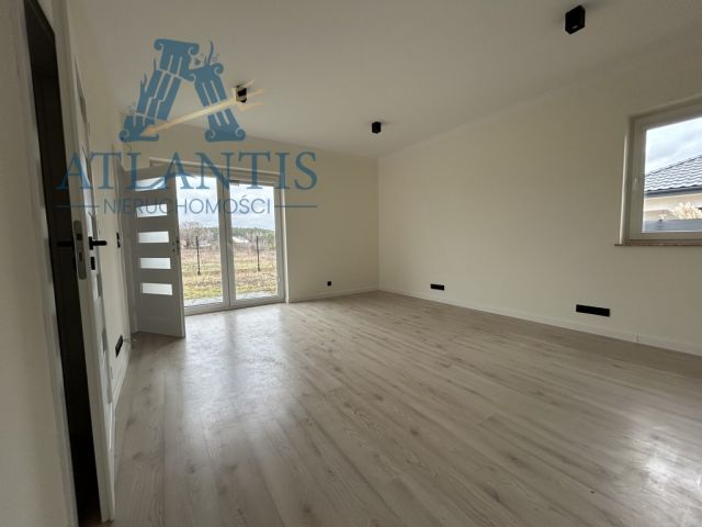 dom wolnostojący, 7 pokoi Niemcz, ul. Krabowa. Zdjęcie 11