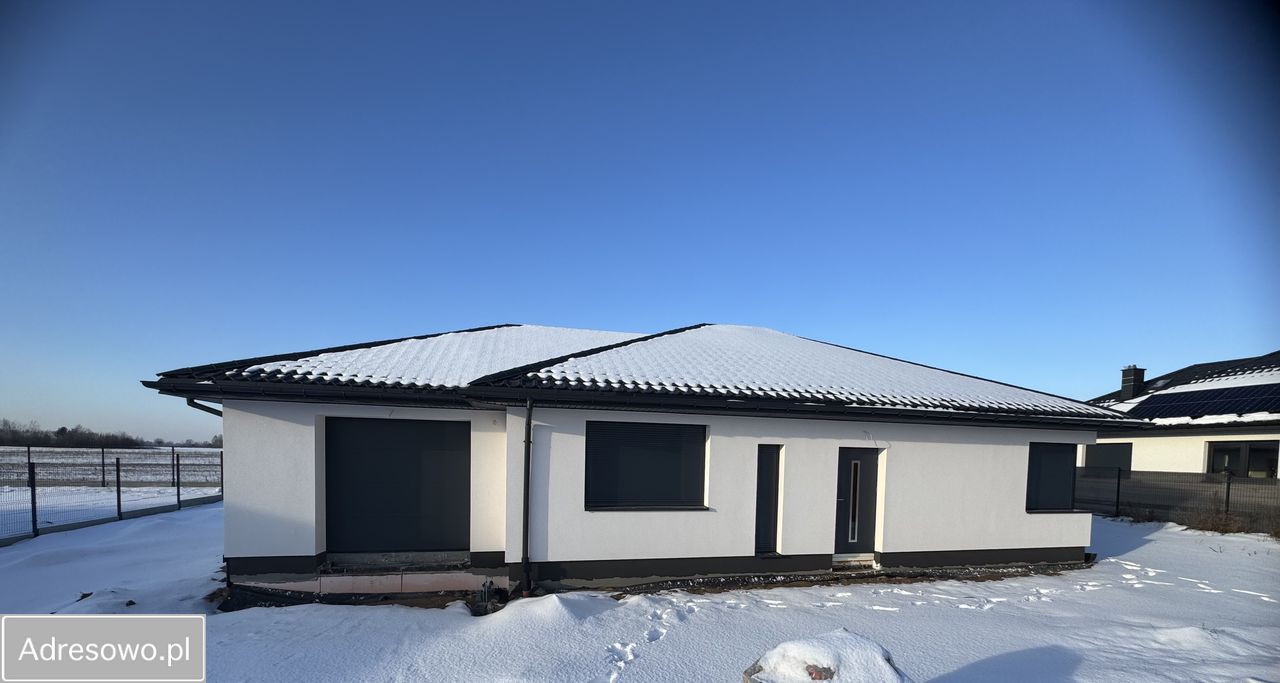 dom wolnostojący, 4 pokoje Klembów. Zdjęcie 1