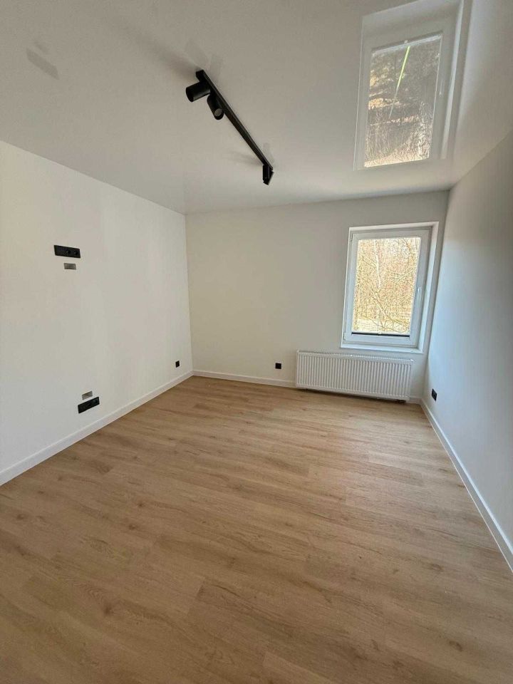 Mieszkanie 3-pokojowe Lubawka. Zdjęcie 3