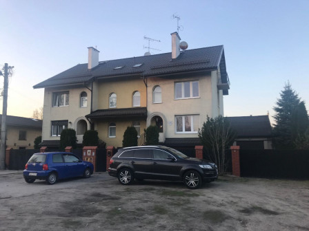 bliźniak, 4 pokoje Skierniewice Widok, ul. Dobra
