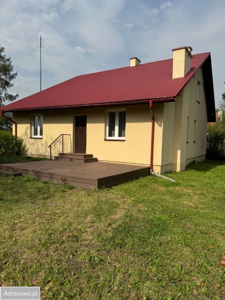 dom wolnostojący, 3 pokoje Przędzel, ul. Ulanowska