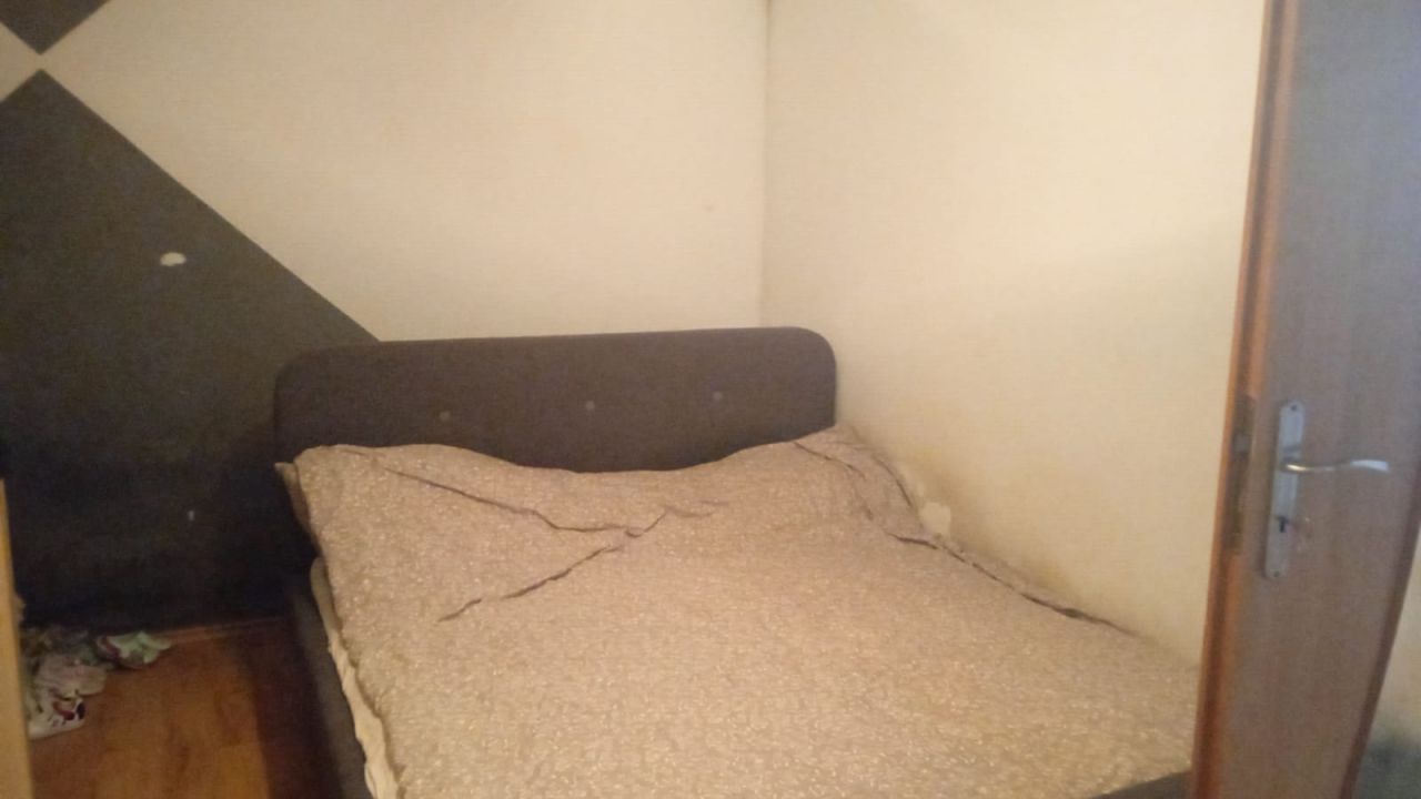 dom wolnostojący, 3 pokoje Petrykozy. Zdjęcie 2