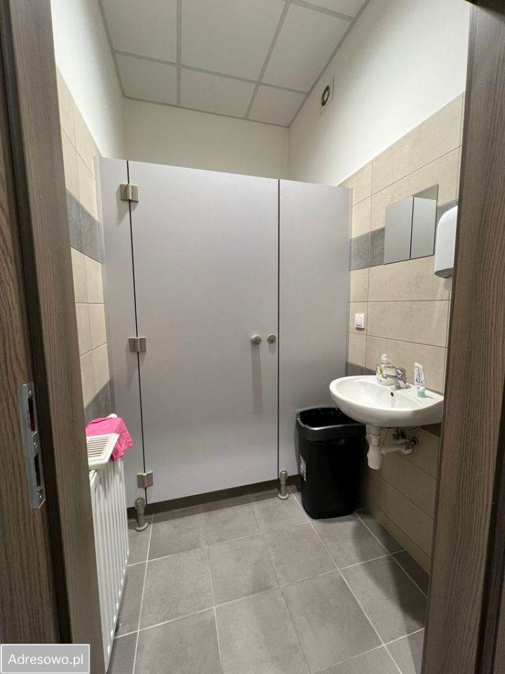 Lokal Łódź Bałuty, ul. Pojezierska. Zdjęcie 6