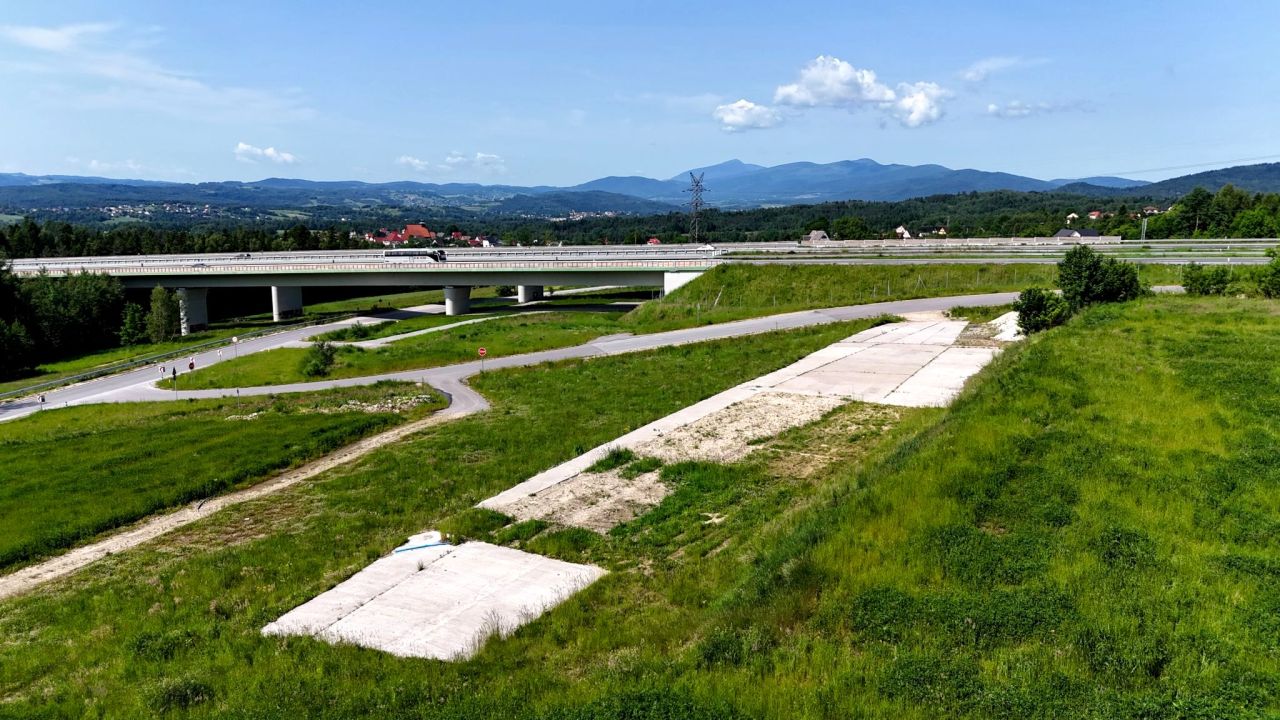 Działka rolna Naprawa