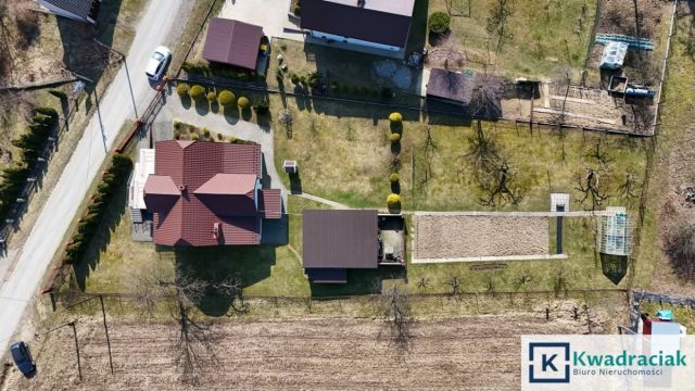 dom wolnostojący, 5 pokoi Jareniówka. Zdjęcie 27