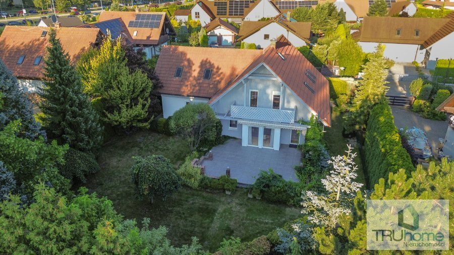 dom wolnostojący, 6 pokoi Tychy Paprocany