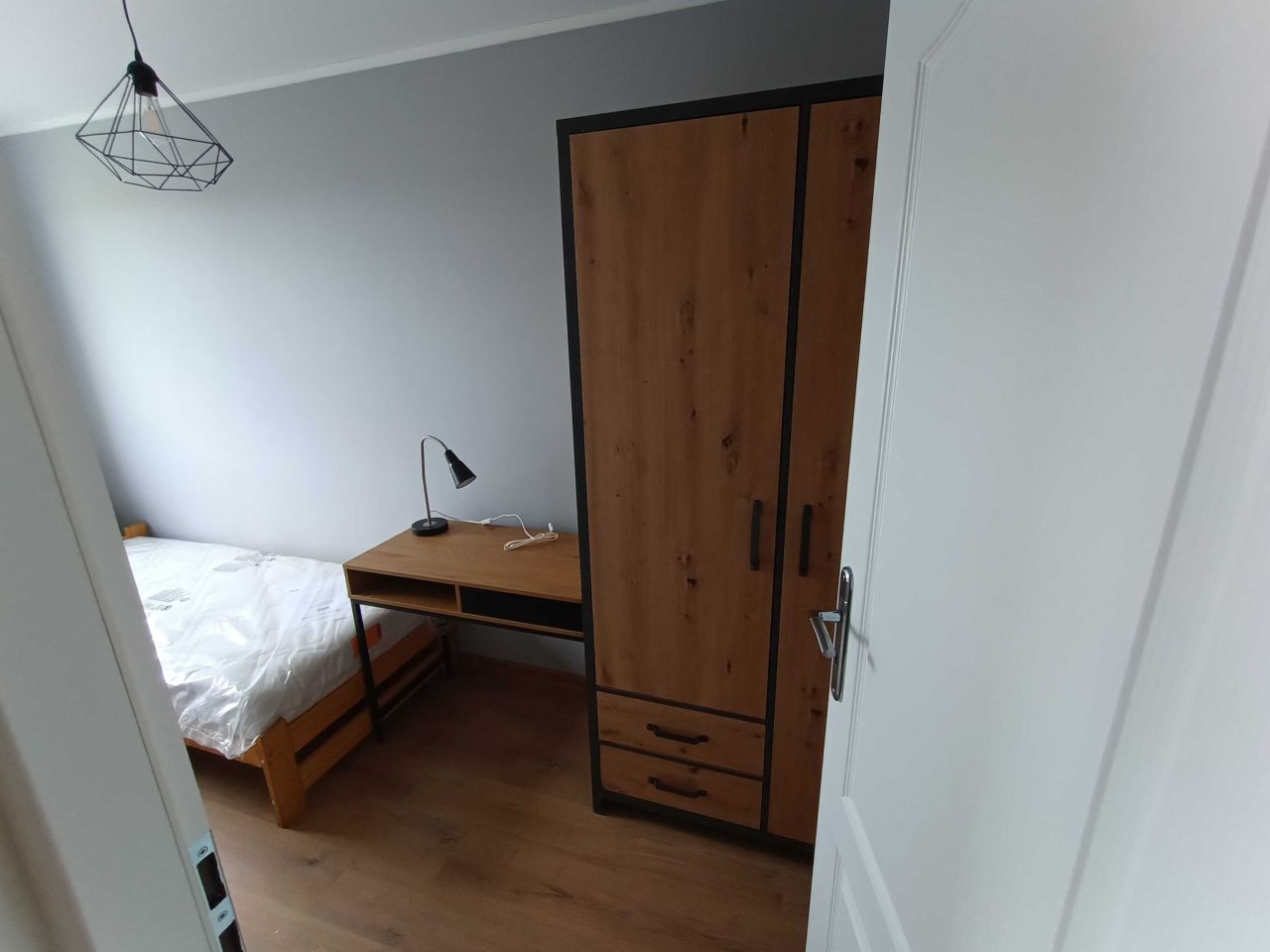 Mieszkanie 3-pokojowe Dzierżoniów, os. Błękitne. Zdjęcie 5