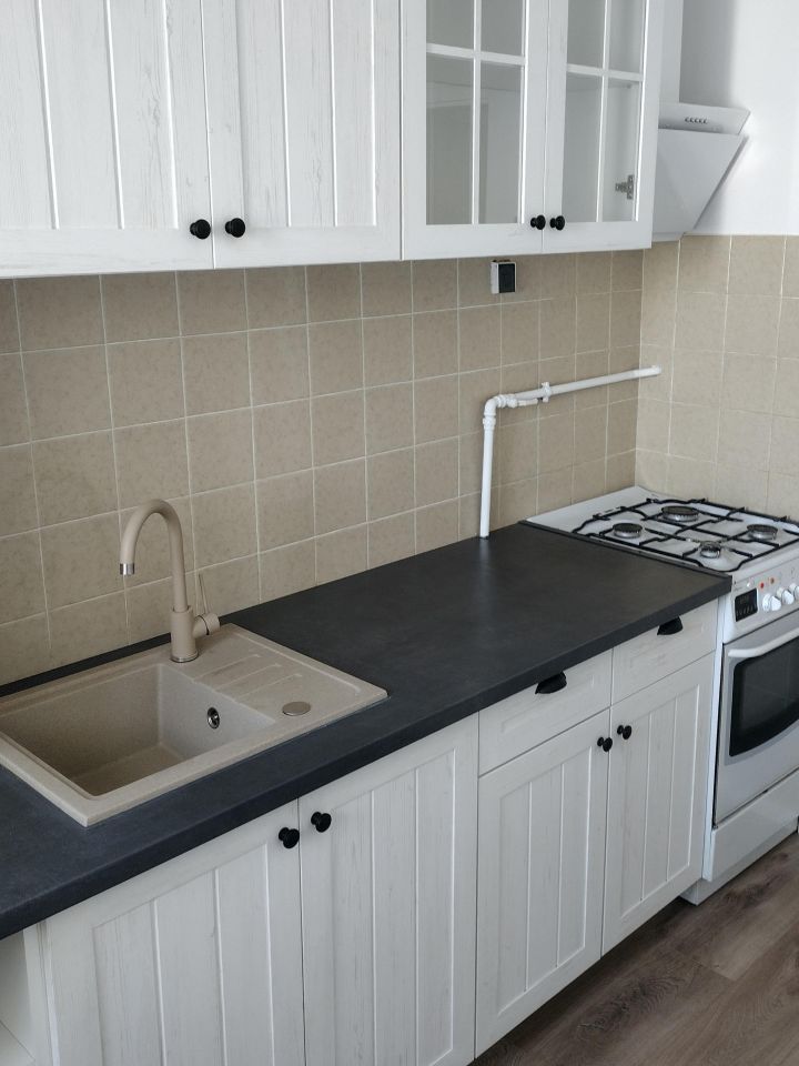 Mieszkanie 3-pokojowe Warszawa Gocław, ul. Grzegorza Przemyka. Zdjęcie 2