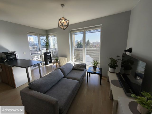 Mieszkanie 3-pokojowe Kraków Żabiniec, ul. Żabiniec. Zdjęcie 1