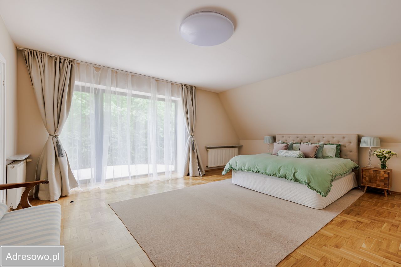 dom wolnostojący, 10 pokoi Konstancin-Jeziorna, ul. Aleja Wojska Polskiego. Zdjęcie 8