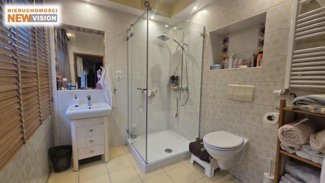 dom wolnostojący, 6 pokoi Żarki-Letnisko. Zdjęcie 13