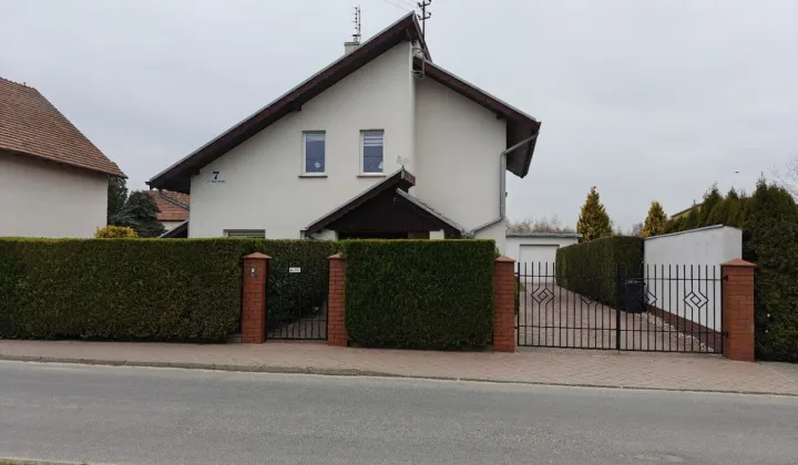 dom wolnostojący, 4 pokoje Żmigródek, ul. Spacerowa