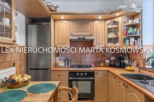 dom wolnostojący, 11 pokoi Owczarnia. Zdjęcie 18
