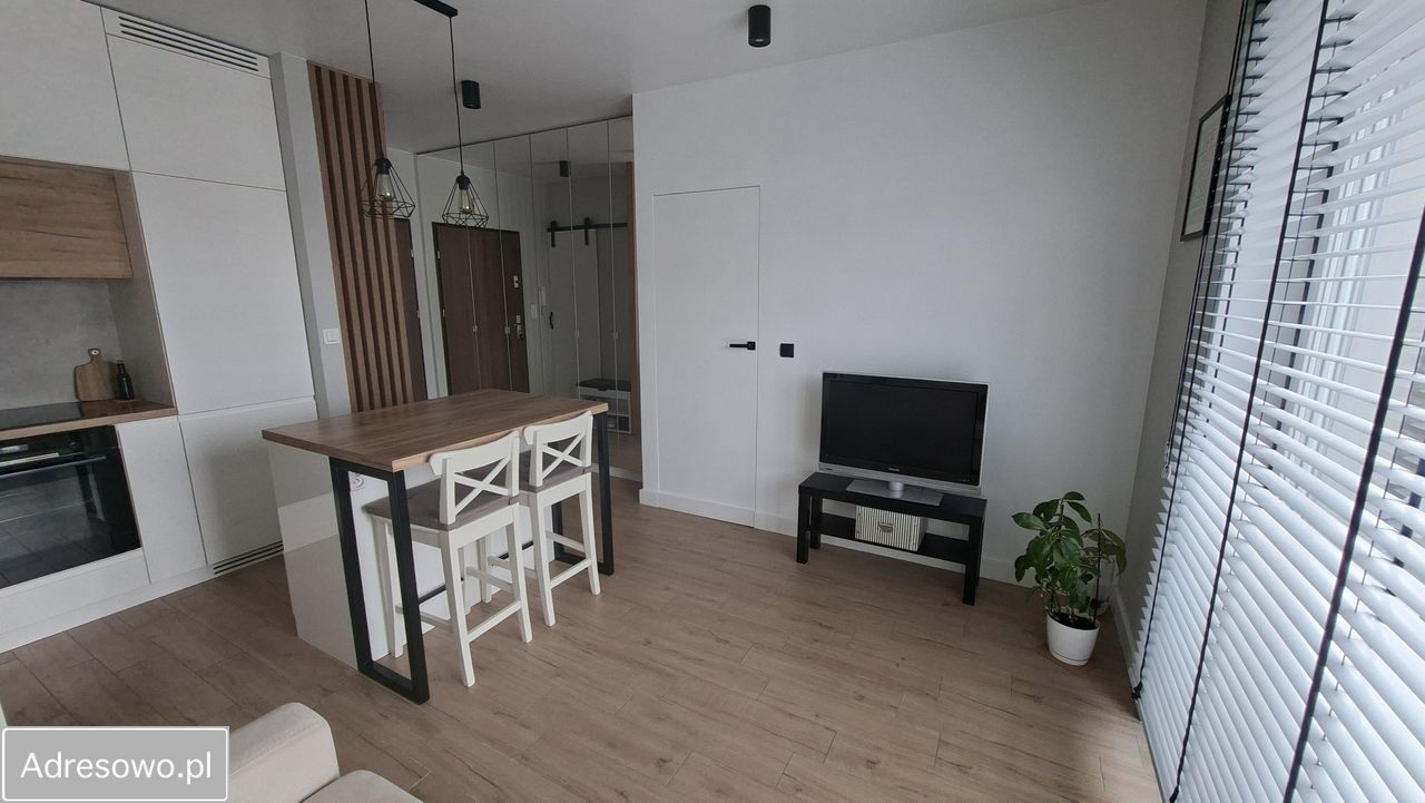 Mieszkanie 2-pokojowe Warszawa Grochów, ul. Wiatraczna. Zdjęcie 2