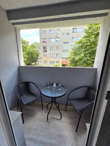 Mieszkanie 3-pokojowe Polkowice, ul. Michała Wołodyjowskiego. Zdjęcie 1