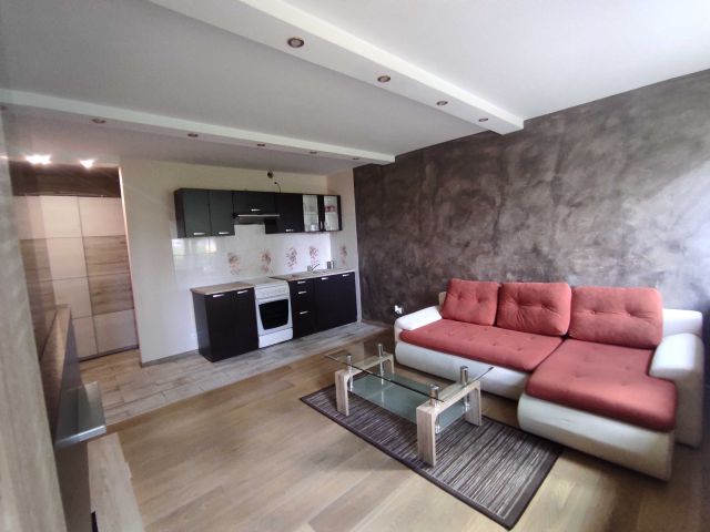 Mieszkanie 1-pokojowe Płock, ul. Jaśminowa. Zdjęcie 1