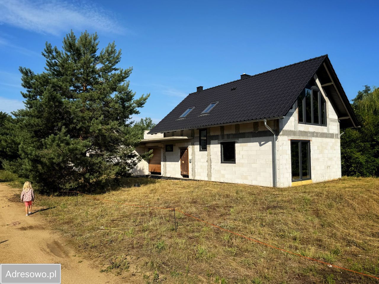 dom wolnostojący, 4 pokoje Letnica. Zdjęcie 2