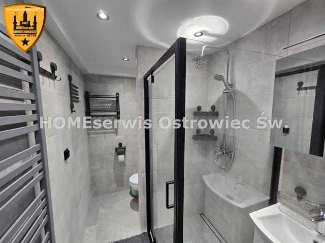 Mieszkanie 3-pokojowe Ostrowiec Świętokrzyski Centrum. Zdjęcie 1
