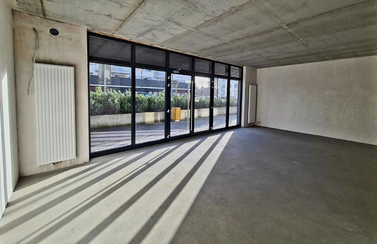 Lokal Gdańsk Jasień, ul. Krzysztofa Komedy. Zdjęcie 3