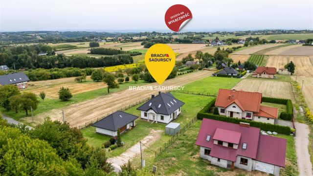 dom wolnostojący, 5 pokoi Szczodrkowice. Zdjęcie 1