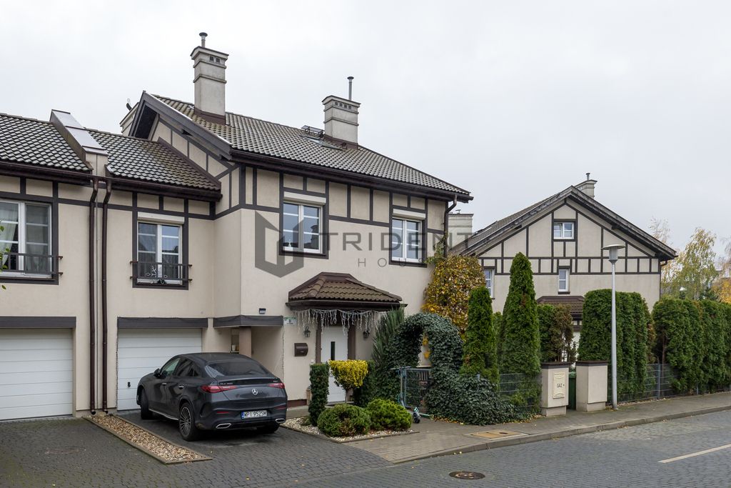 dom szeregowy, 5 pokoi Józefosław, ul. Bretanii. Zdjęcie 25