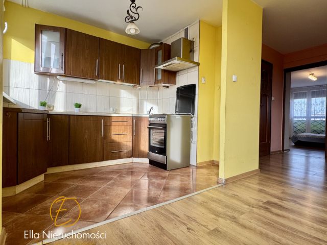 Mieszkanie 3-pokojowe Legnica, ul. Gwiezdna. Zdjęcie 3