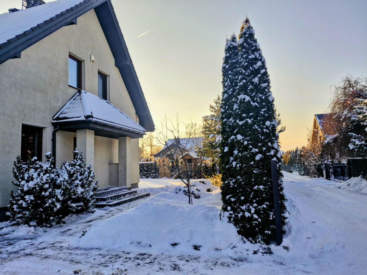 dom wolnostojący, 6 pokoi Jakubowice Konińskie, ab. Zdjęcie 3