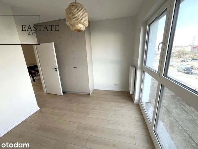 Mieszkanie 3-pokojowe Warszawa Praga-Południe, ul. Jana Nowaka-Jeziorańskiego. Zdjęcie 3